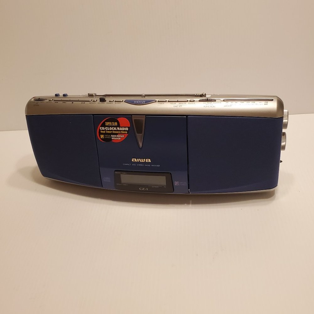AIWA CZ-1 Compact Disc Stereo Radio Receiver New